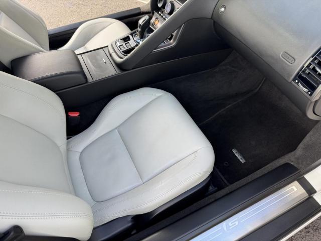 Jaguar F-Type image 4