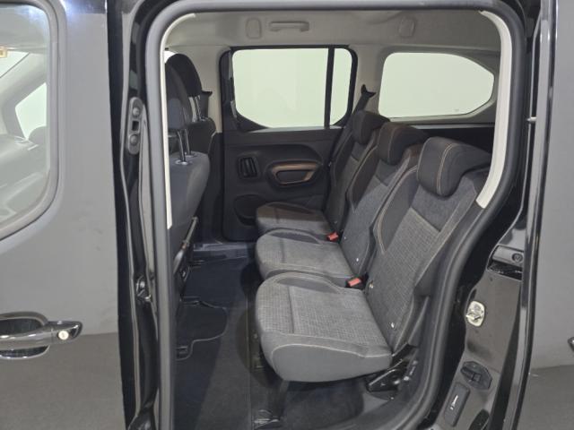 Peugeot Rifter image 1