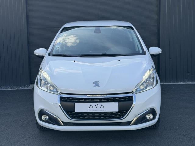 Peugeot 208 image 3