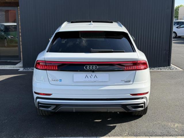 Audi Q8 image 4
