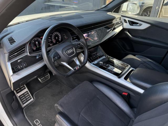 Audi Q8 image 1