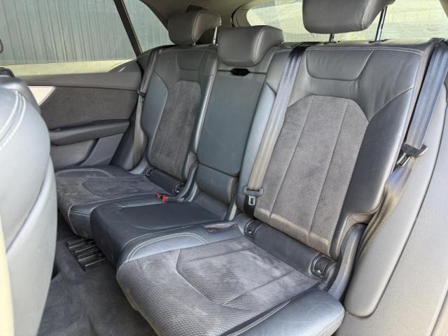 Audi Q8 image 2