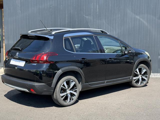 Peugeot 2008 image 4
