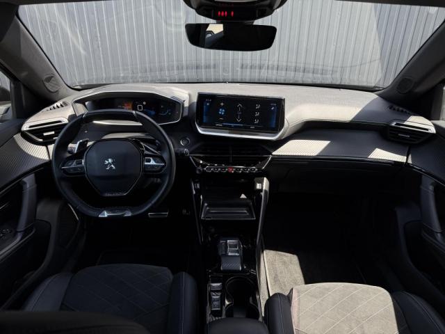 Peugeot 2008 image 4