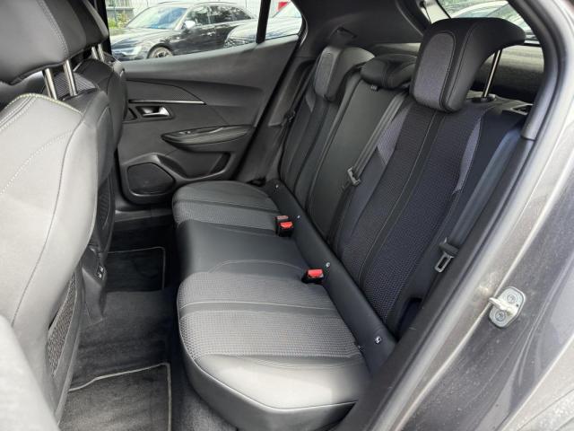 Peugeot 2008 image 4