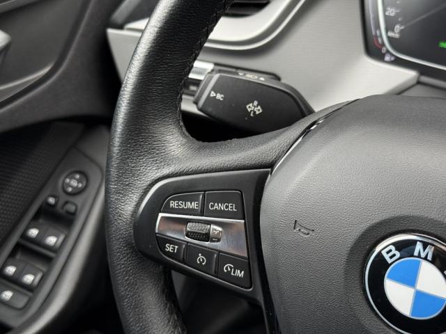 Bmw 118 image 9