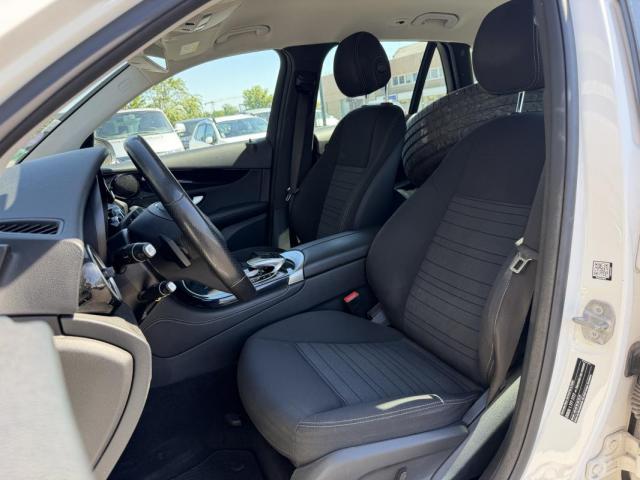 Mercedes Benz Glc image 9
