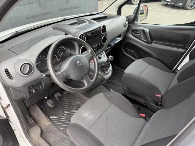 Peugeot Partner image 2