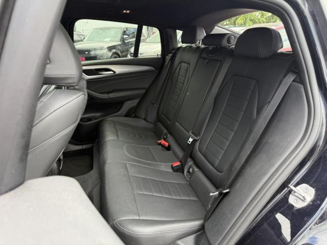 Bmw X4 image 7