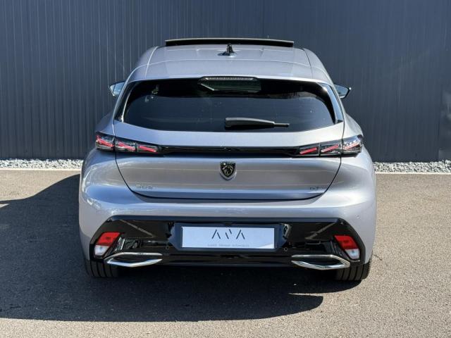 Peugeot 308 image 8
