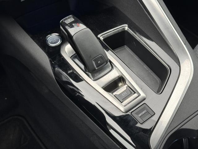 Peugeot 3008 image 1