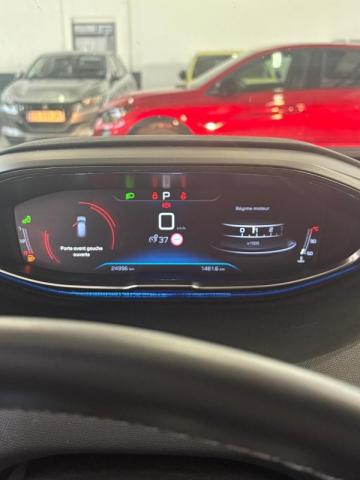 Peugeot 3008 image 6
