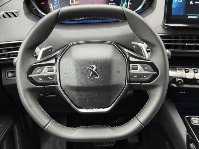 Peugeot 3008 image 2