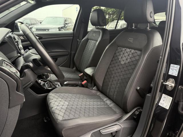 Volkswagen T-Cross image 3