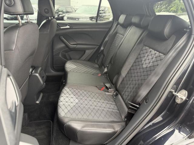 Volkswagen T-Cross image 1