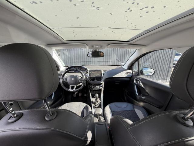Peugeot 2008 image 6