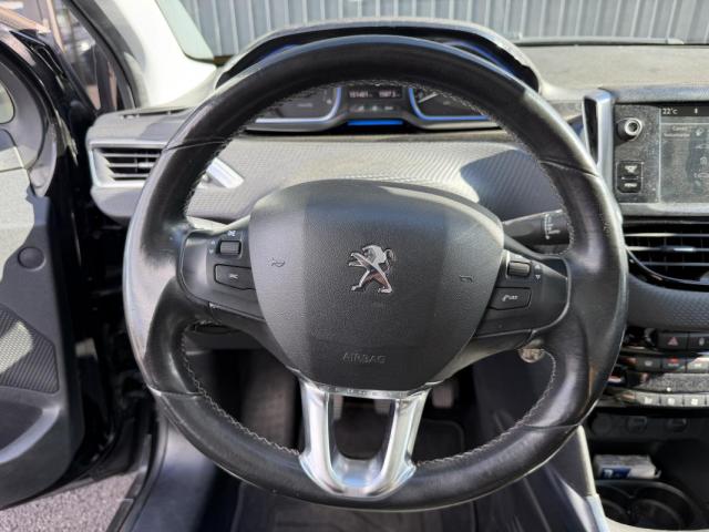 Peugeot 2008 image 1