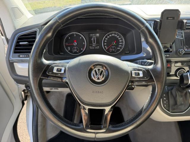 Volkswagen California image 8