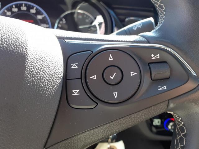 Opel Insignia image 7