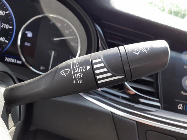 Opel Insignia image 1