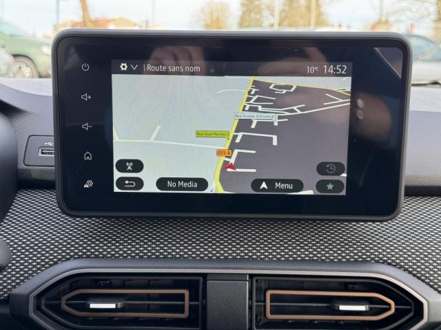 Dacia Sandero image 2