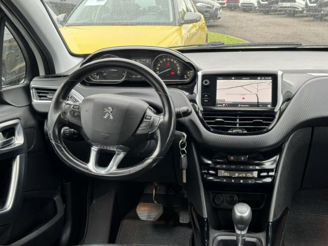 Peugeot 2008 image 1