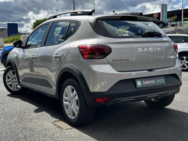 Dacia Sandero image 1