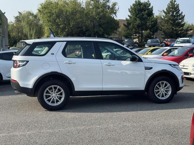 Land Rover Discovery Sport image 5