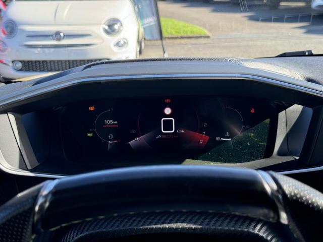 Peugeot 208 image 9