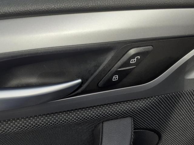 Bmw X4 image 4