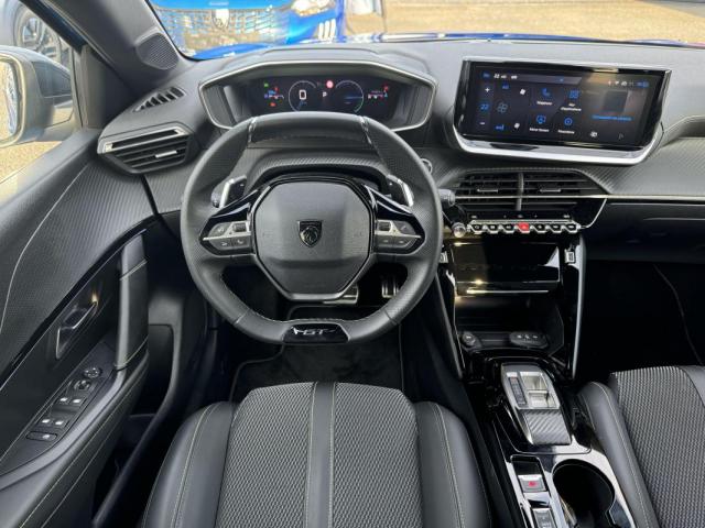 Peugeot 208 image 3