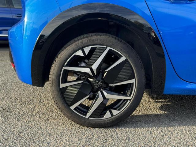 Peugeot 208 image 4