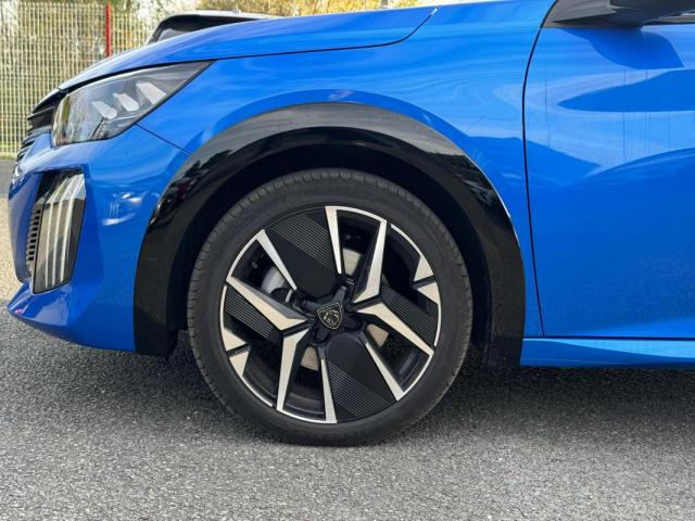 Peugeot 208 image 2