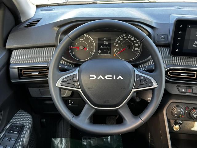 Dacia Sandero image 4