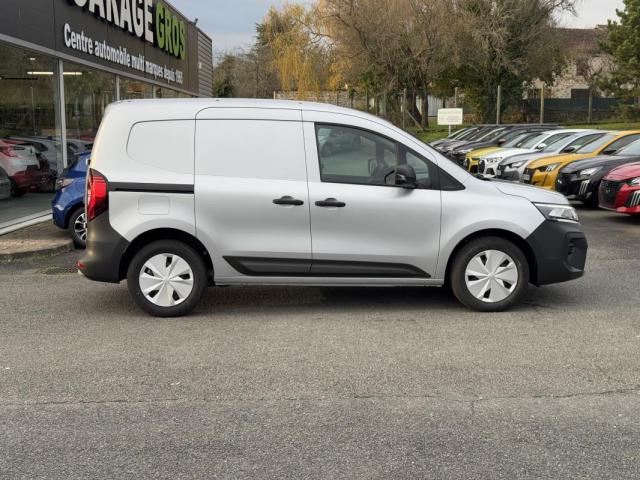 Nissan Townstar image 6
