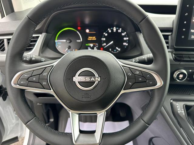 Nissan Townstar image 7