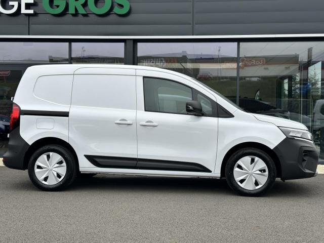 Nissan Townstar image 5