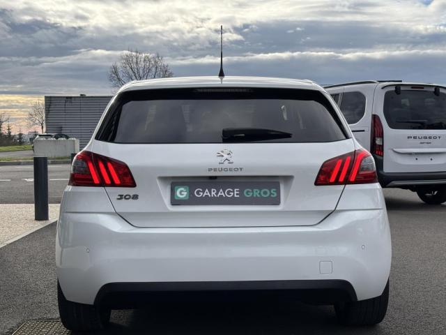 Peugeot 308 image 8