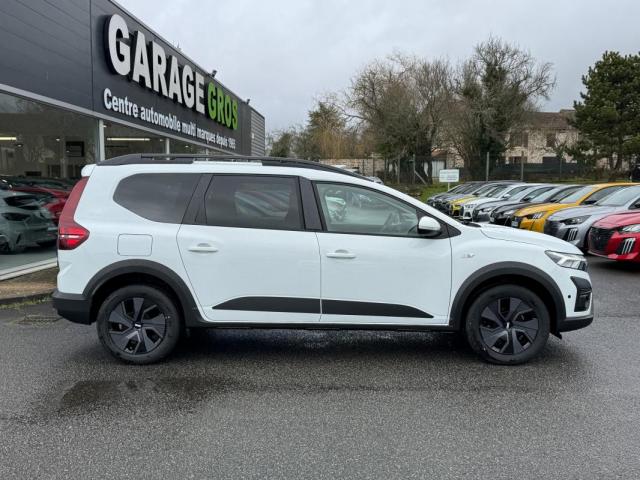 Dacia Jogger image 5