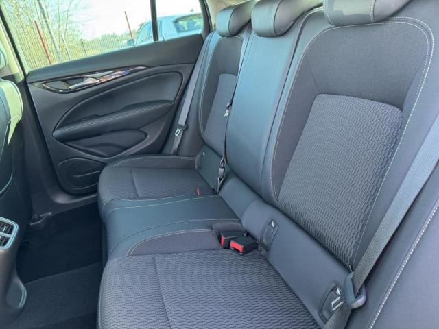 Opel Insignia image 3