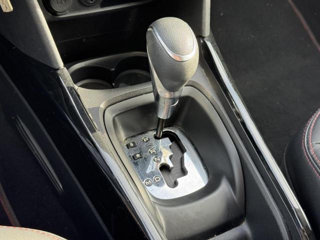 Peugeot 2008 image 8