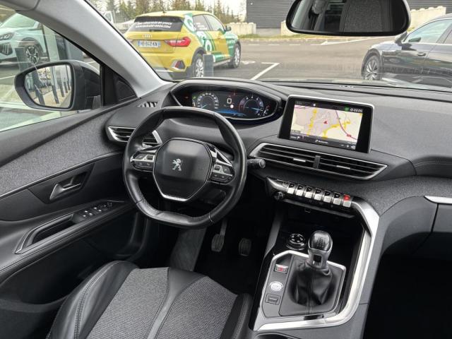 Peugeot 5008 image 8
