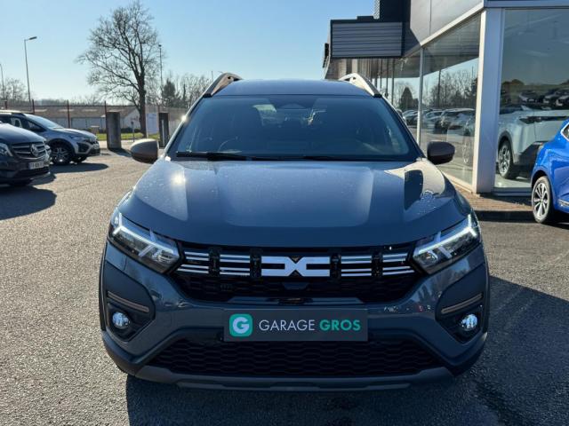 Dacia Jogger image 1