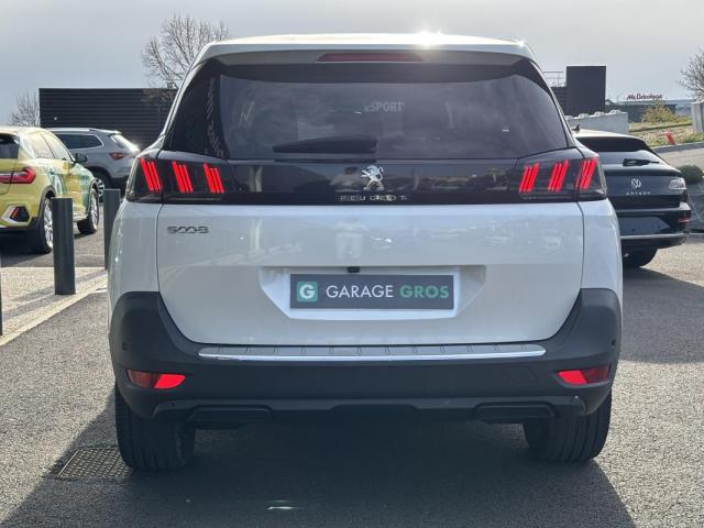 Peugeot 5008 image 8
