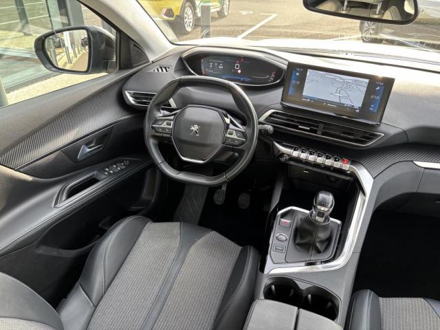 Peugeot 5008 image 5