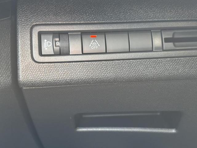 Peugeot 5008 image 3
