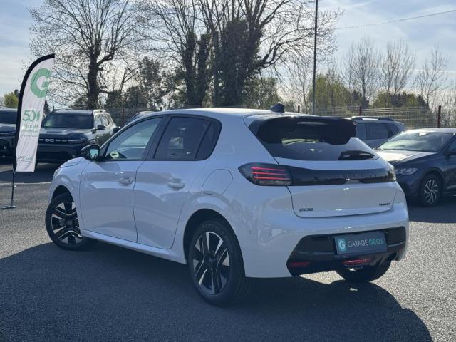 Peugeot 208 image 3