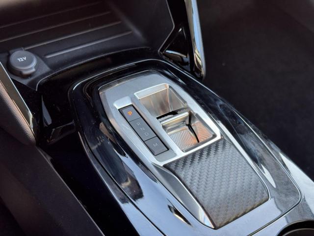 Peugeot 208 image 2