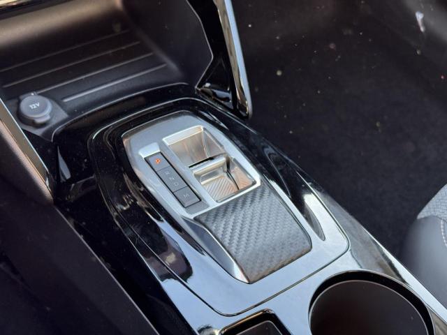 Peugeot 208 image 3