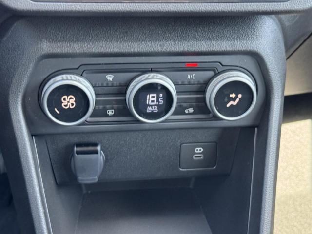 Dacia Sandero image 8